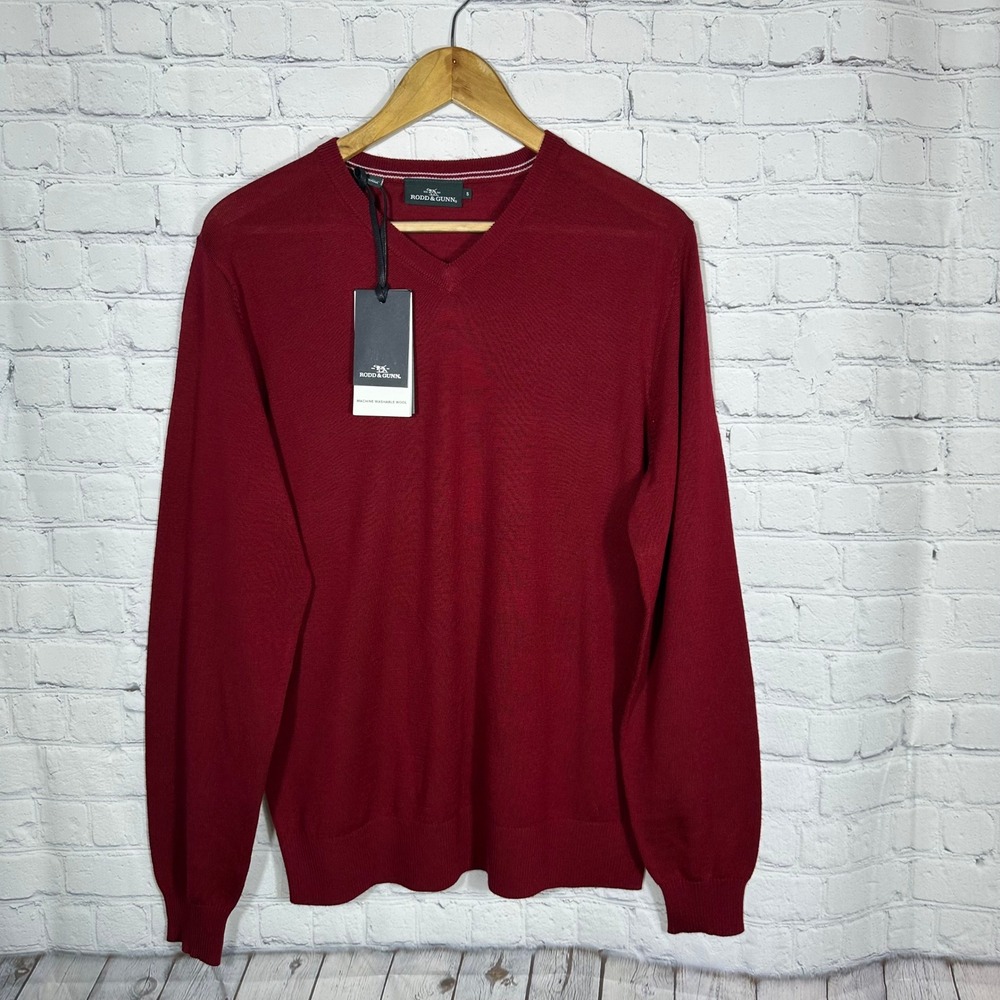 Rodd & Gunn Springston V-Neck Sweater Mens Small Wine Red Merino Wool EP0954 NWT